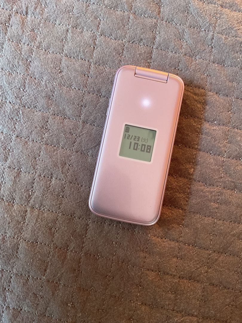 ピンク 折りたたみ式携帯電話 本体 充電器付き