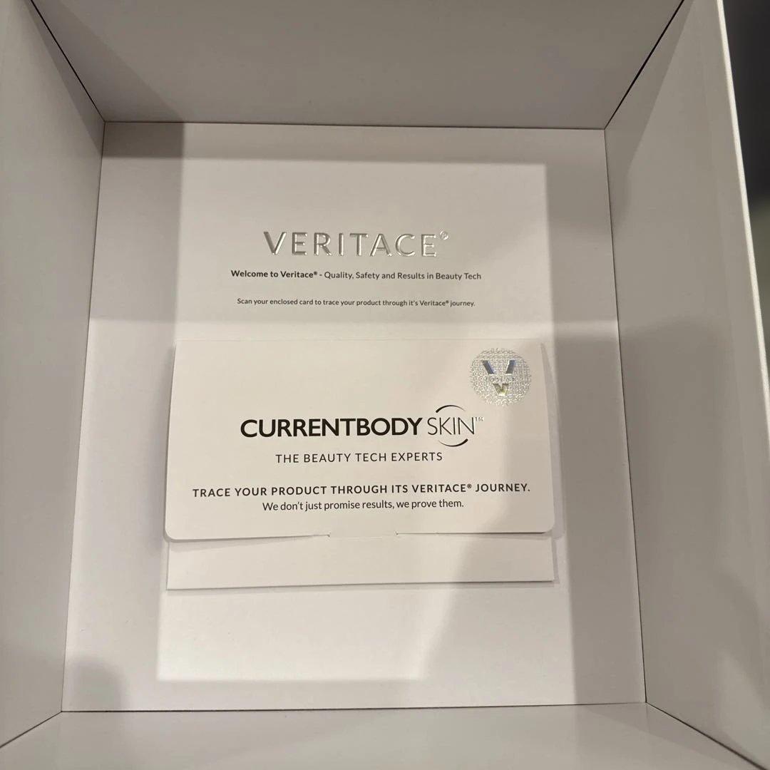 CURRENTBODY SKIN™ LEDライトセラピーマスク　シリーズ2