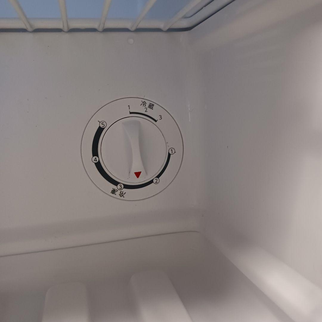 MAXZEN 31L 冷凍庫 2022年製　コンパクト　黒　ブラック　小型冷凍庫