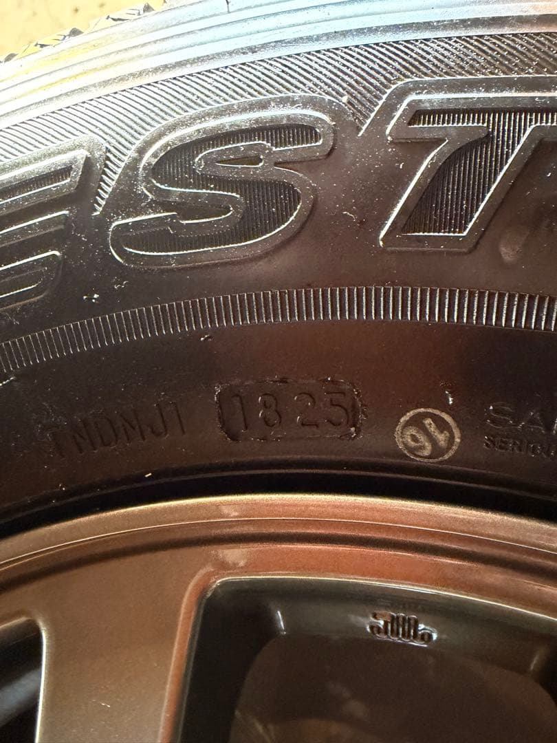 ジムニーノマド純正ホイールタイヤセット美品