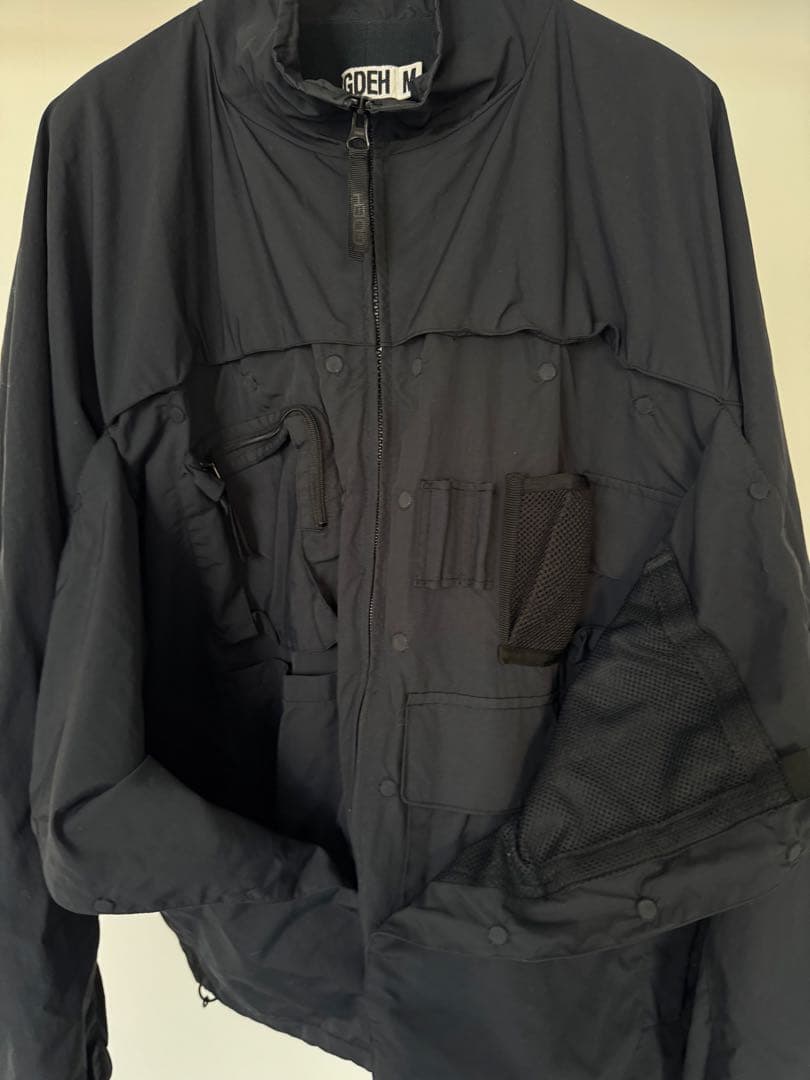 GOOD ENOUGH マグネット ナイロンジャケット ブル