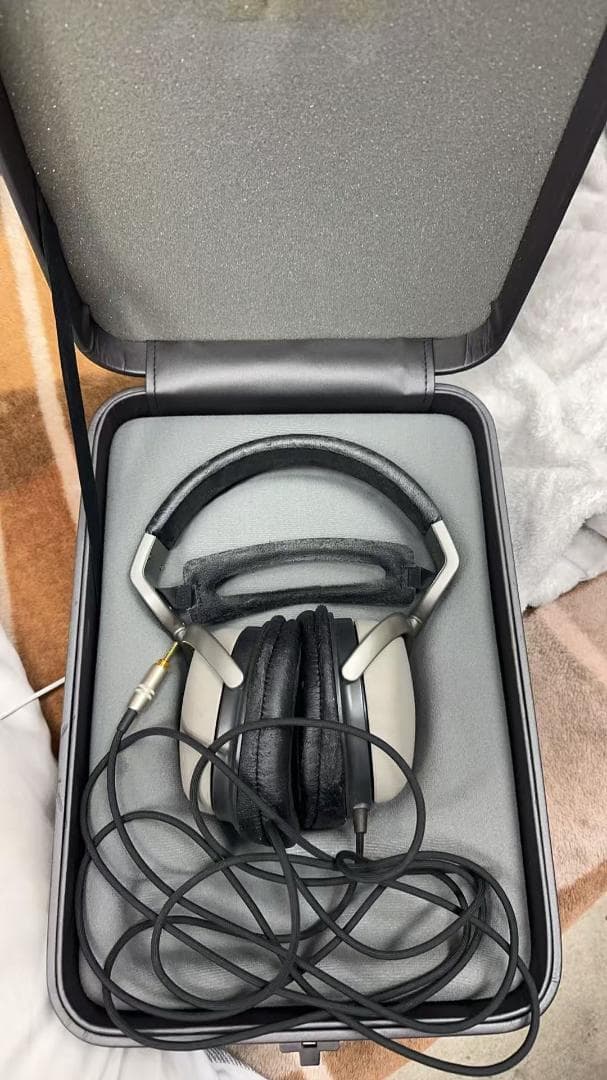 SONY索尼 MDR-CD3000 耳机。停産モデル。