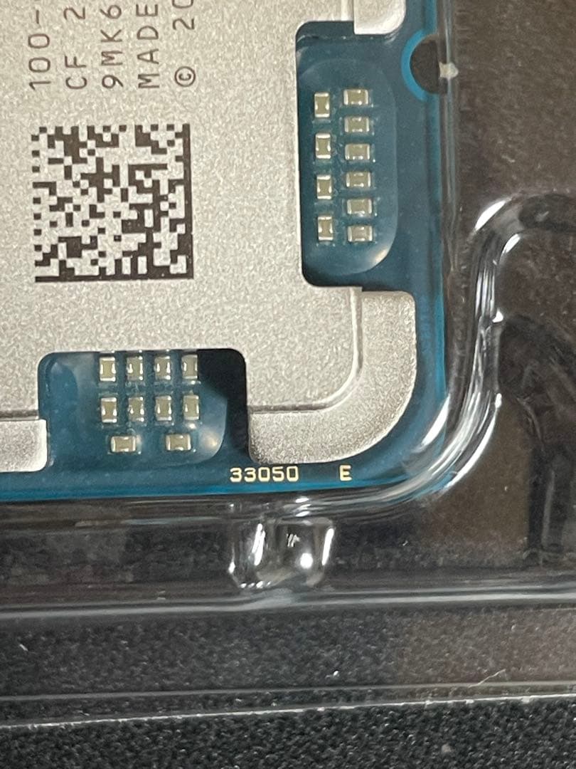 AMD Ryzen7 9800X3D 新品未使用