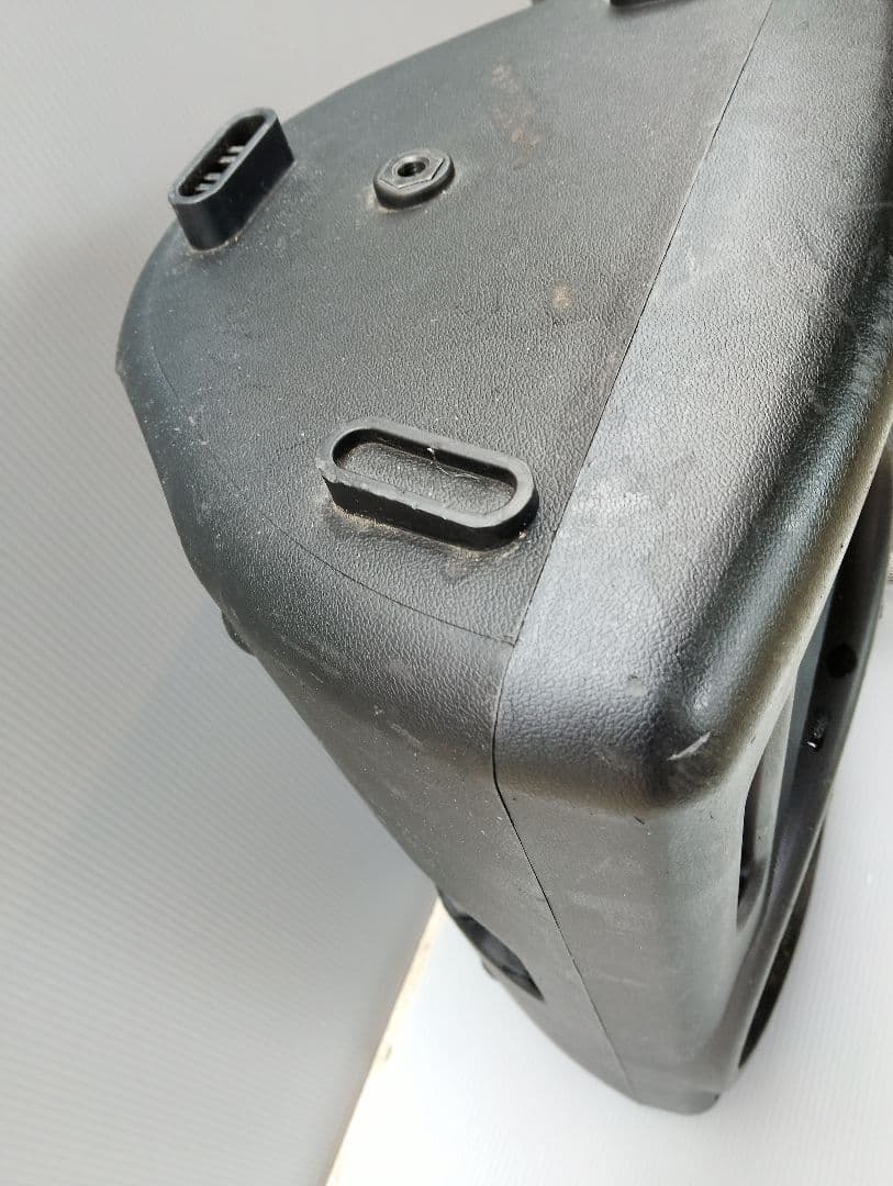 BEHRINGER EUROLIVE B212XLパッシブ スピーカー(あ15)