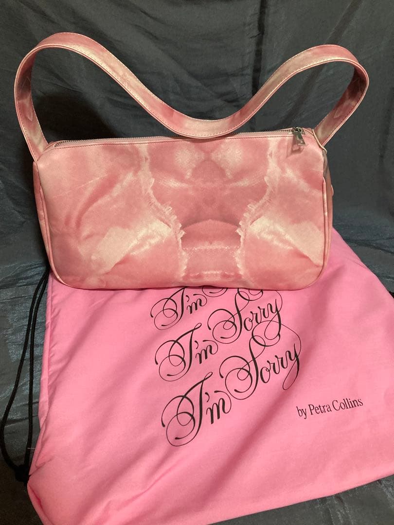 Im sorry ピンクの目デザインショルダーバッグ