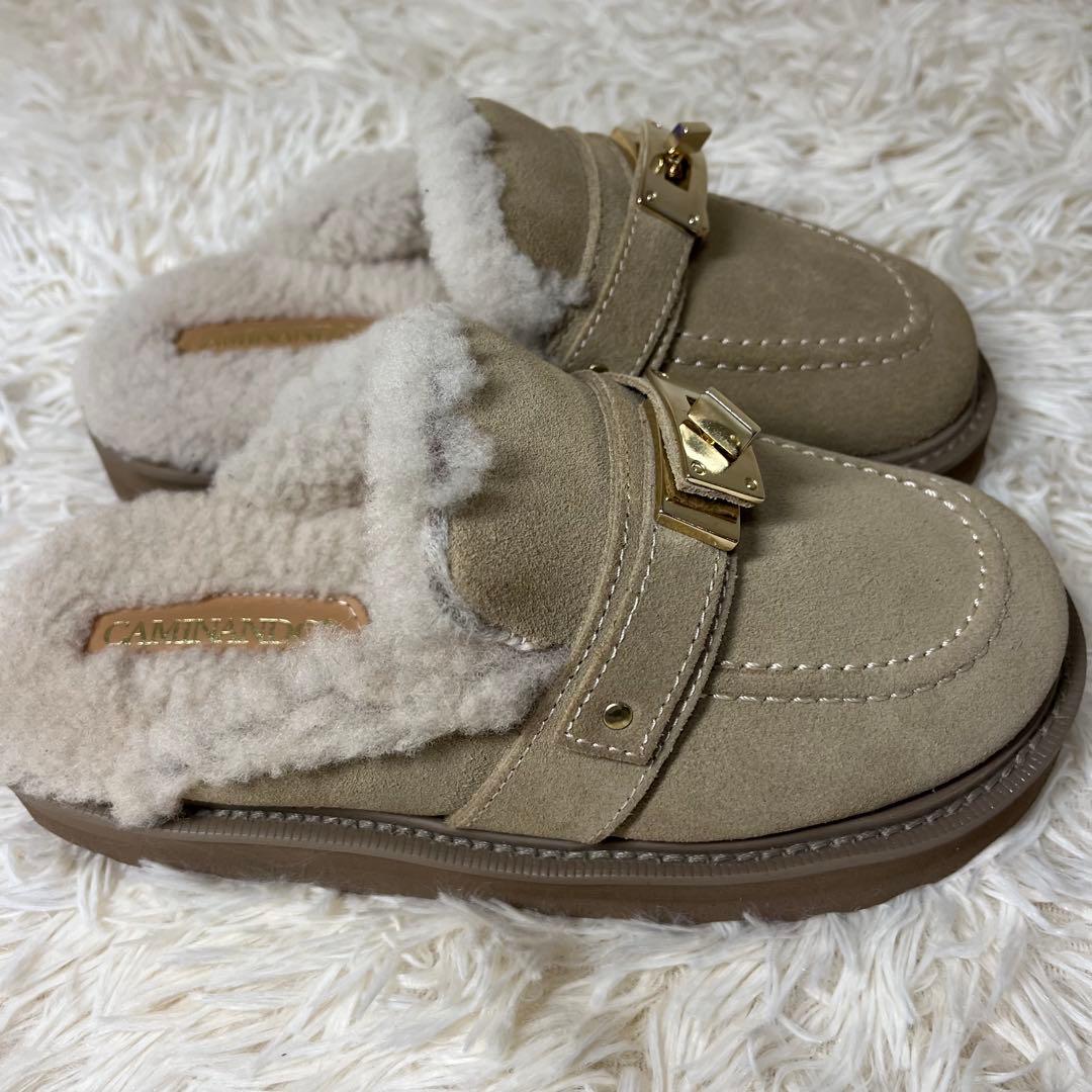 【新品未使用】CAMINANDO バックルファーサンダル