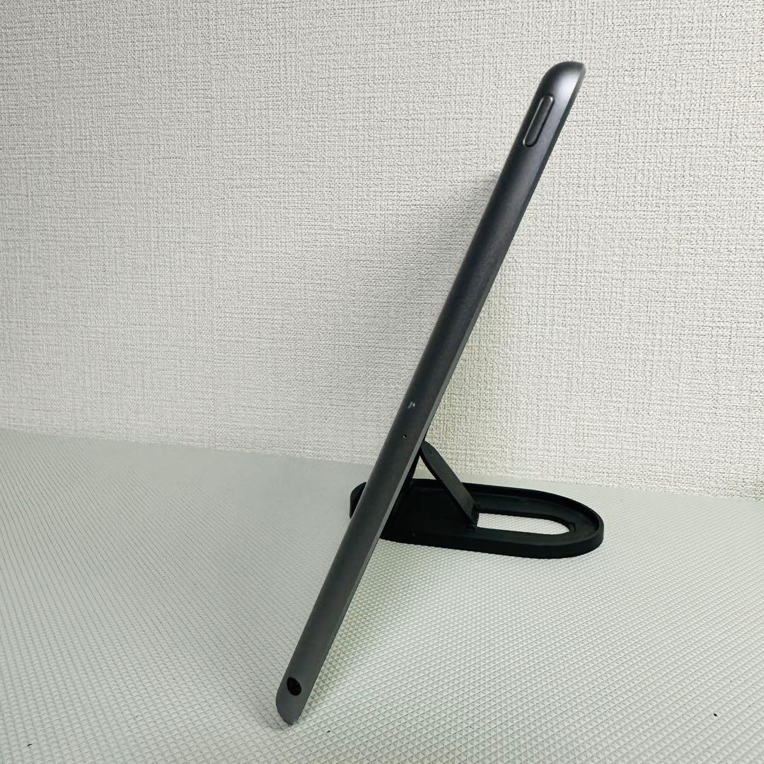 iPad 第6世代 32GB WIFI
