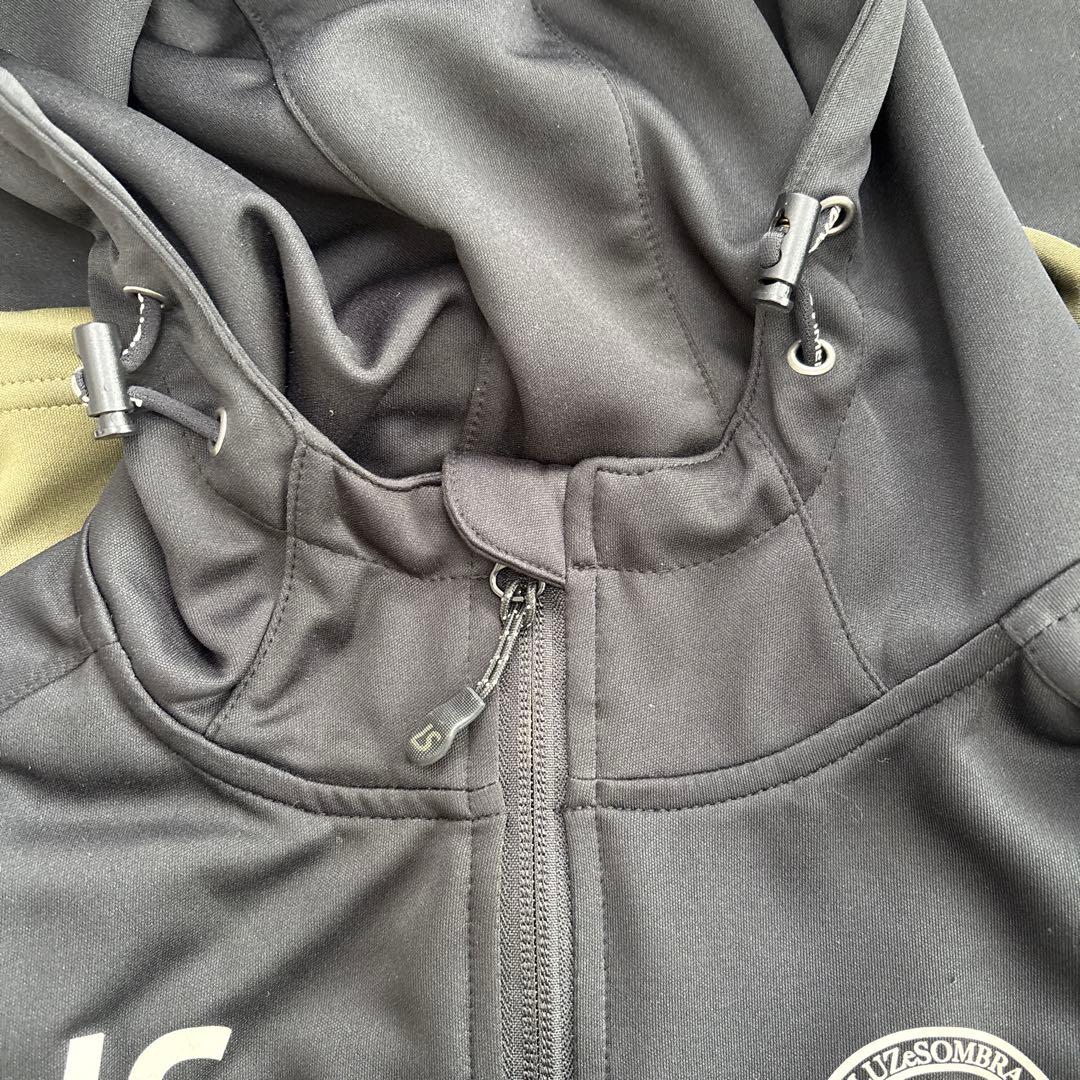 ルースイソンブラ　フルジップジャージ上下セット　150（140）