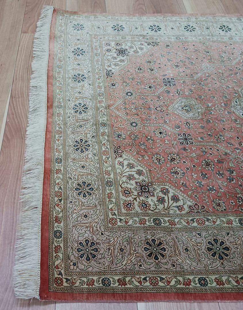 Y3196 高級ペルシャ クム産 工房サイン シルク100% 手織100万ノット