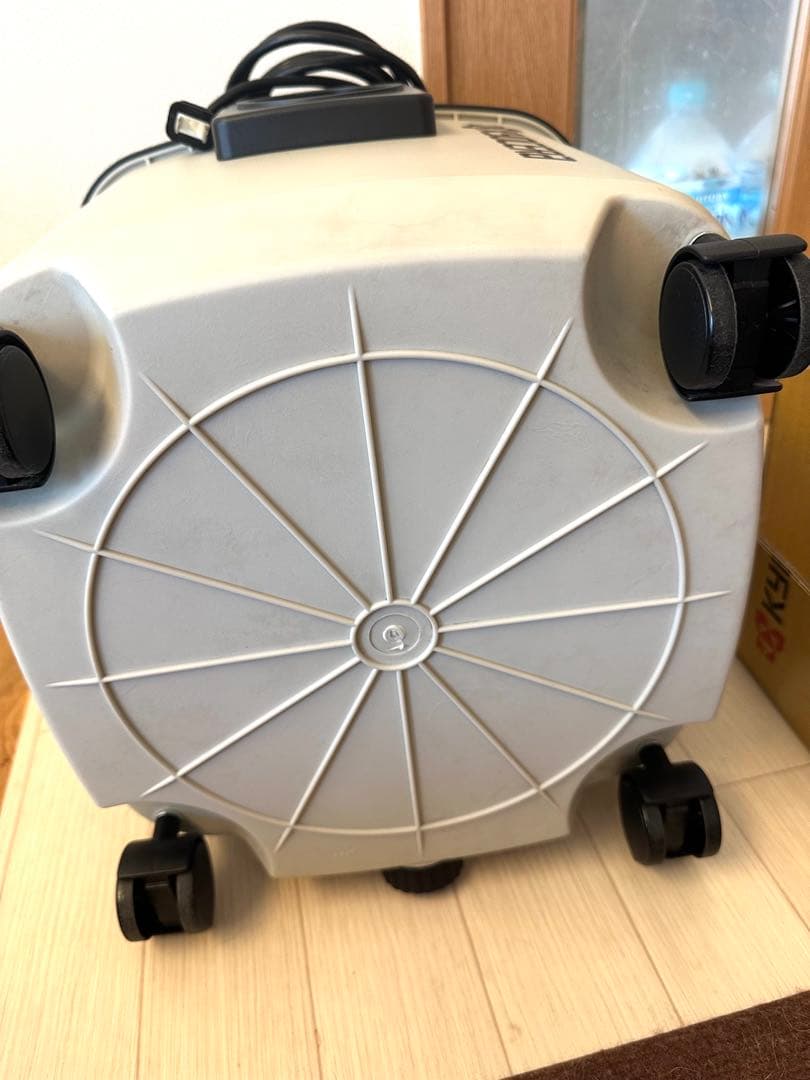 美品/京セラ 集じん機 VC-1100 野外掃除機 家内掃除機 乾湿両用 付属品