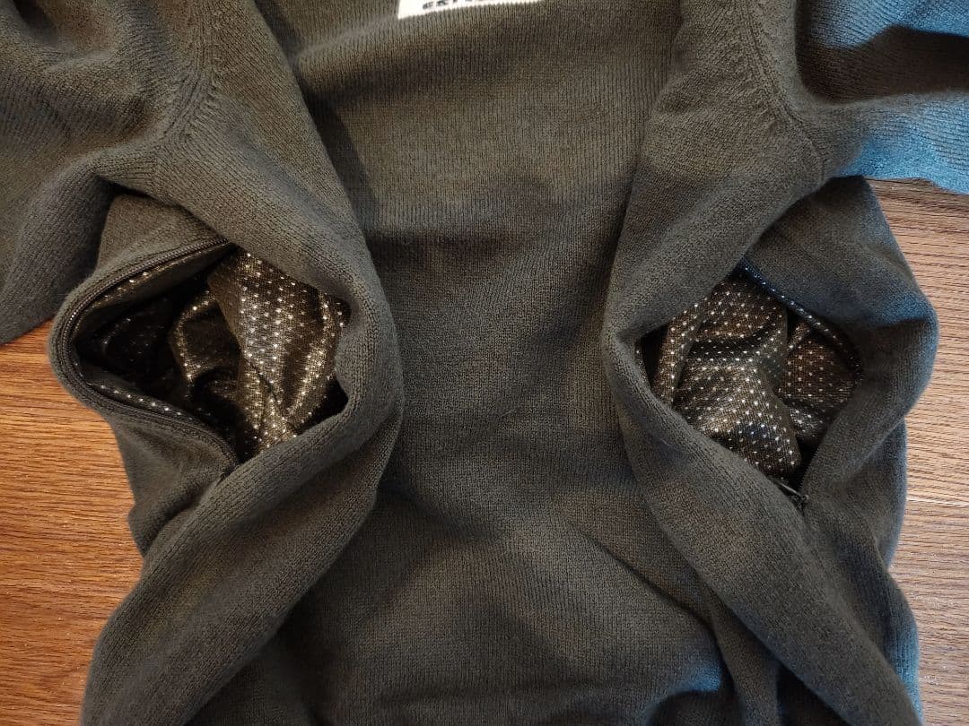 【美品】PEARLY GATES 蓄熱カシミアニット サイズ1(M)