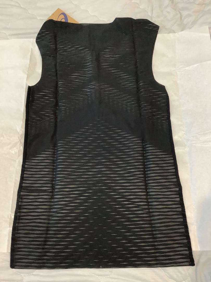 アシックスSPEEDベースレイヤー新品Lサイズ