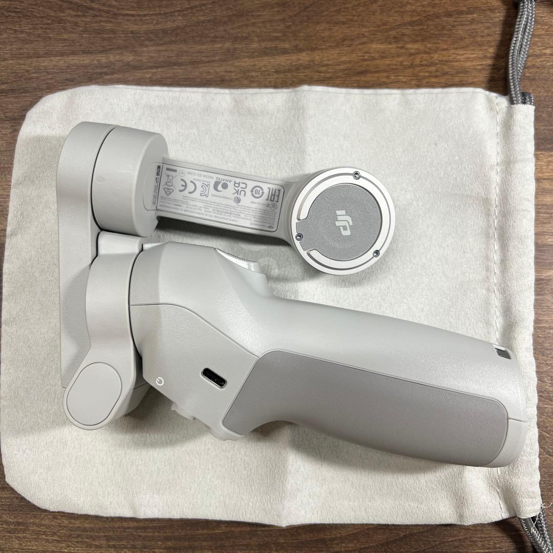 505720 Osmo Mobile SE 3軸スマホジンバル+ ライト