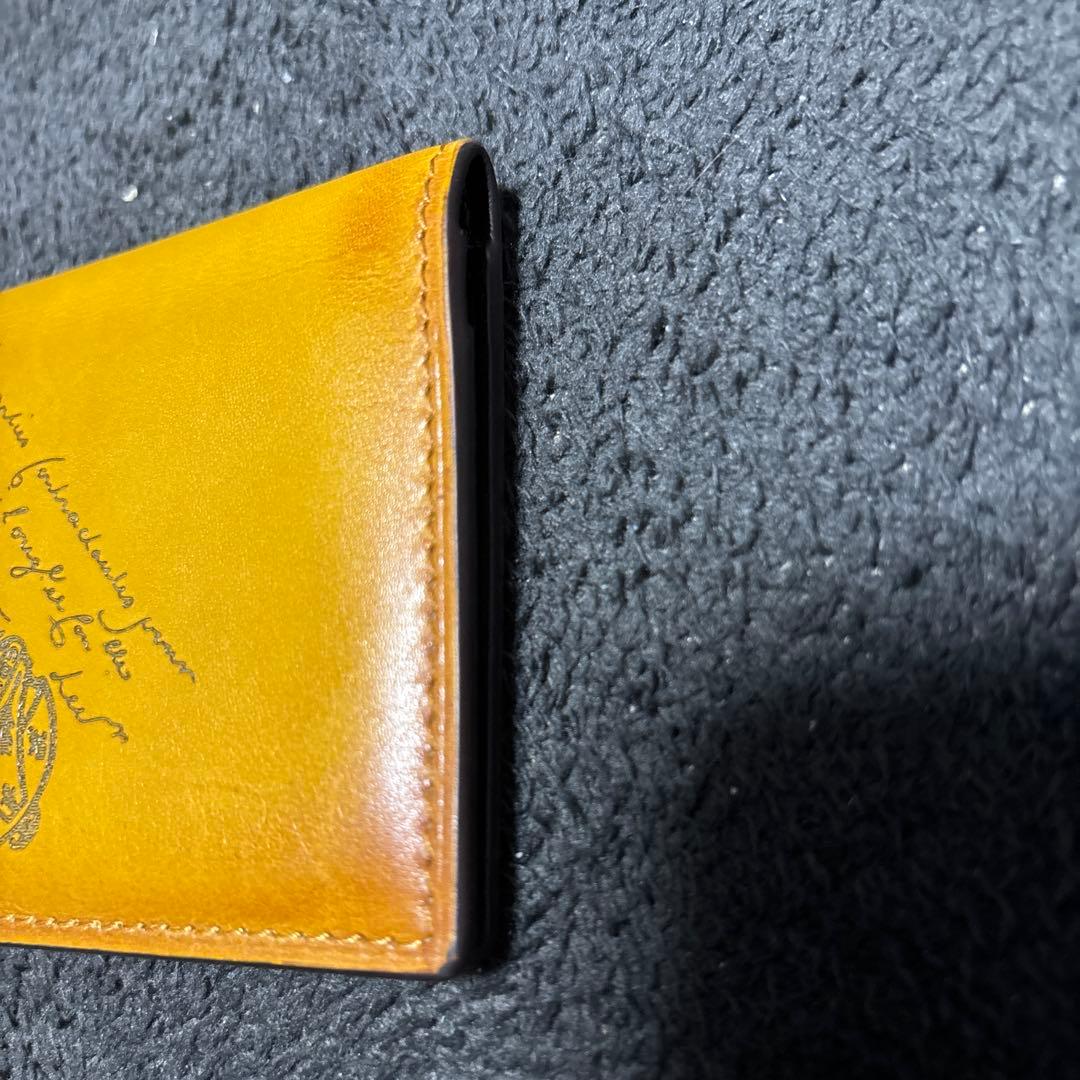 ベルルッティ　ブラウンレザー名刺入れ