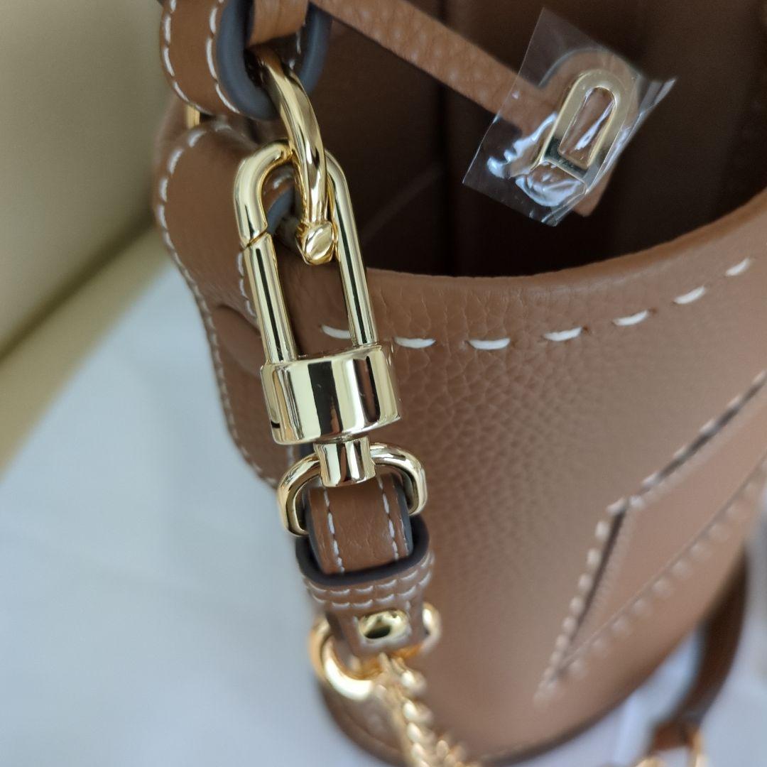 ✨新品✨ＤＥＬＶＡＵＸデルボーパン