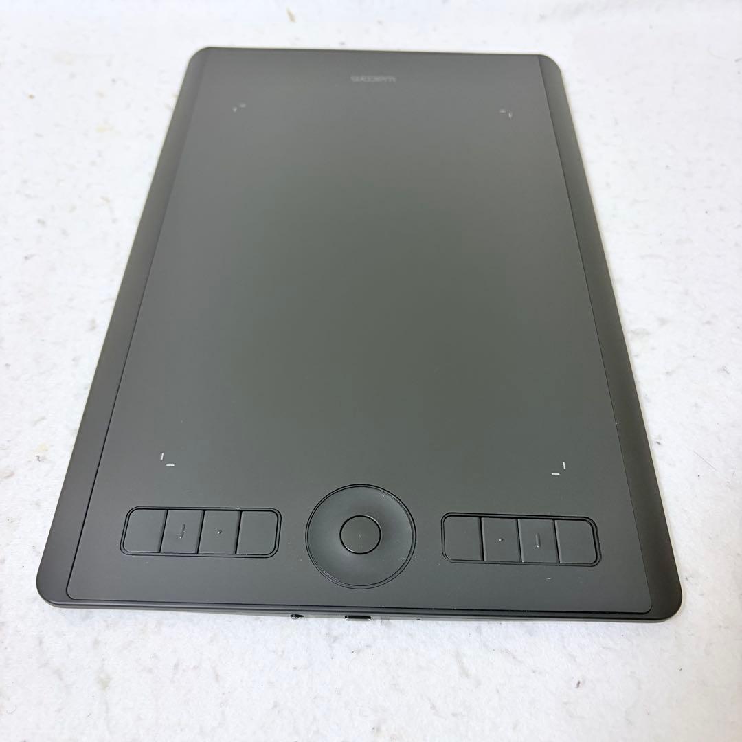 WACOM Intuos Pro M PTH-660 ワコム ペンダブ