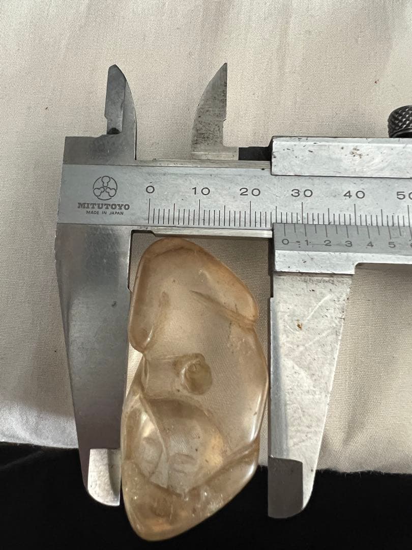 水晶　置物 人物？