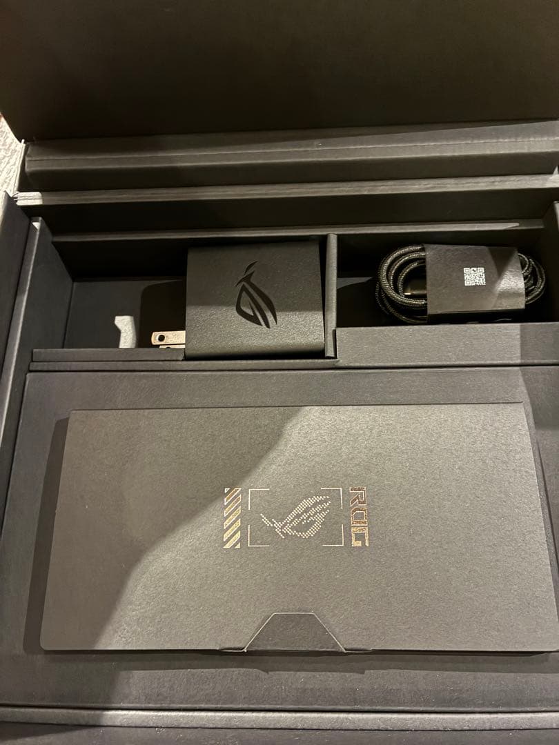 ASUS ROG Phone 9 Pro 512G SIMフリー ログフォン