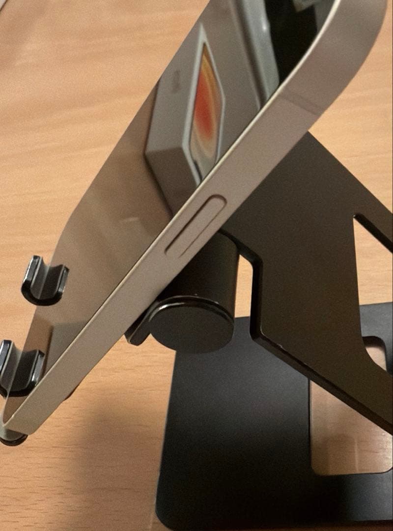 Apple iPhone12 64GB ホワイト　本体　simフリー　値下げ不可