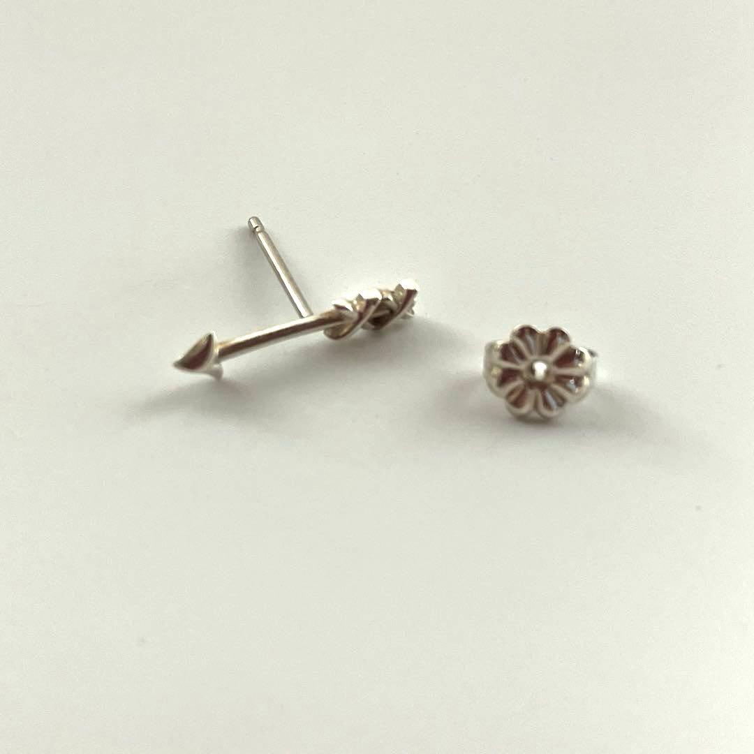 TIFFANY & Co. パロマ・ピカソ グラフィティ アロー ピアス