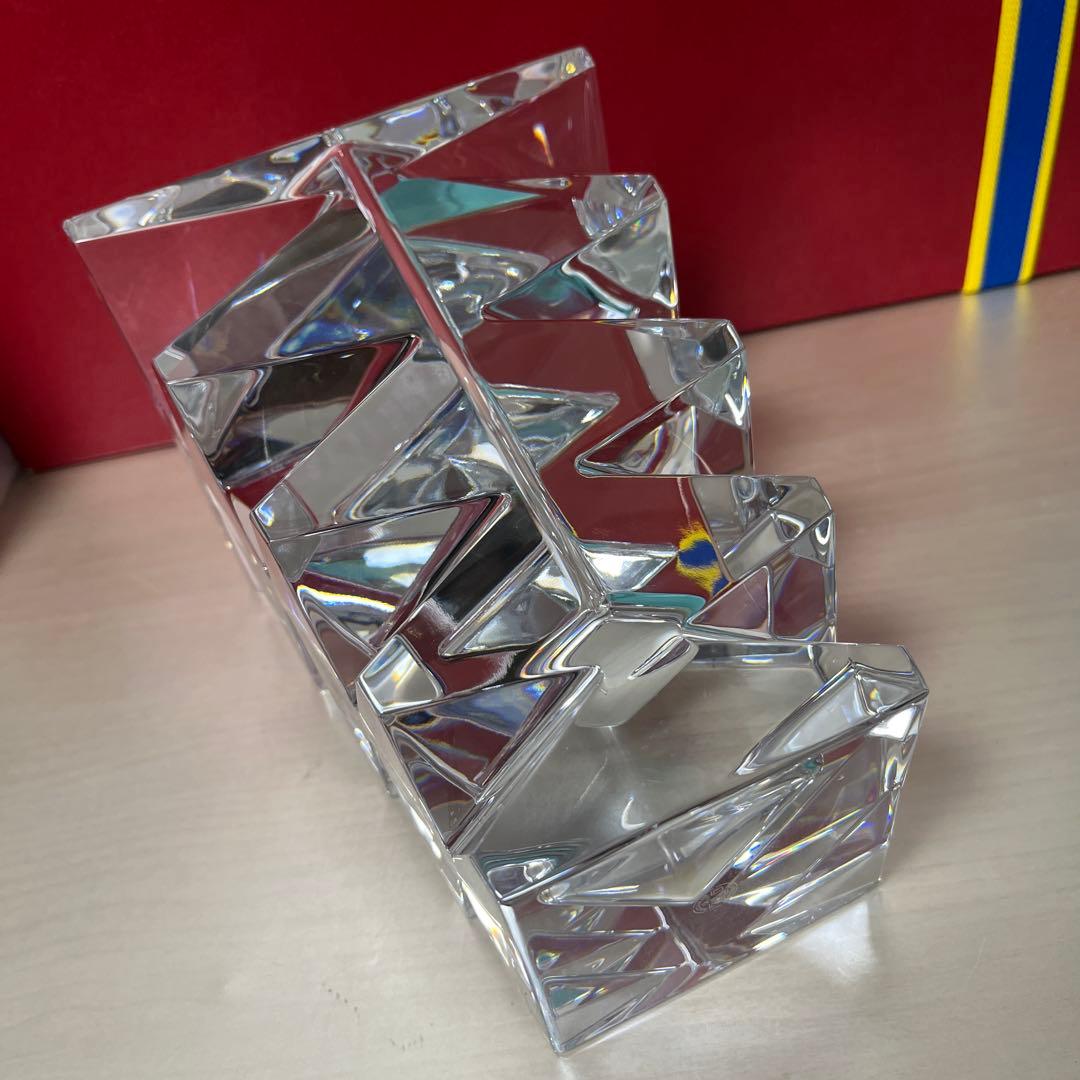 バカラ　トテム　フラワーベース