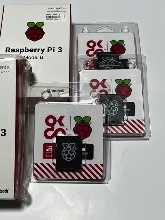 Raspberry Pi 3 model B NOOBS 32GB 各3セット