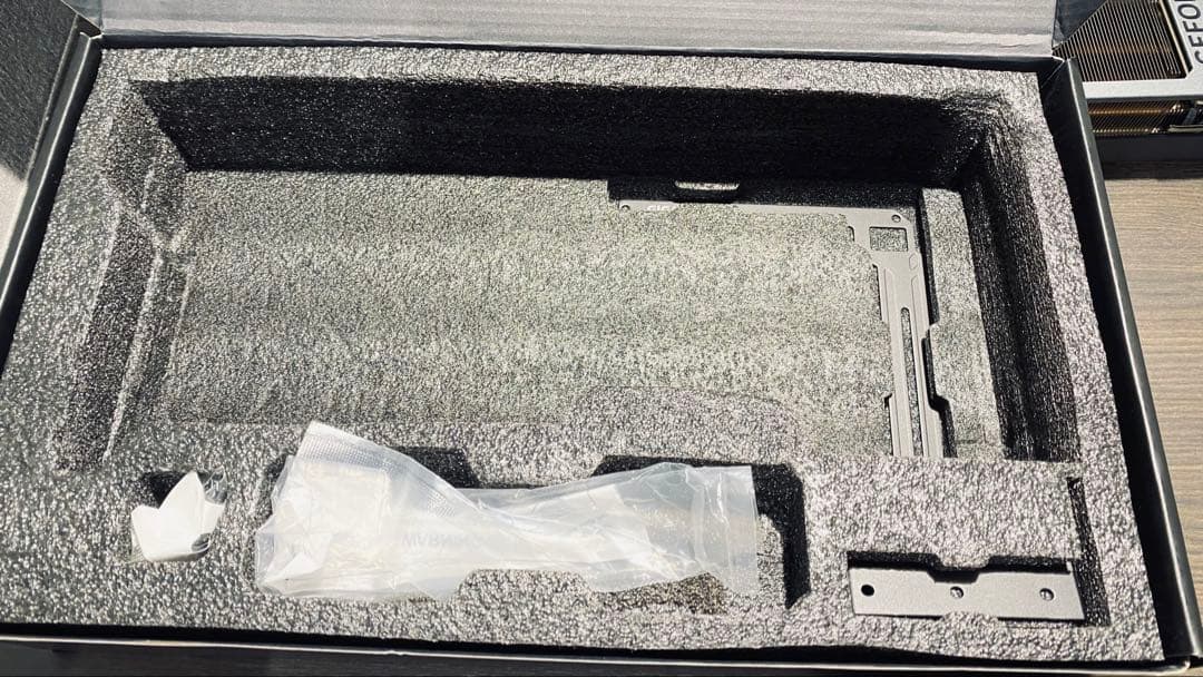 グラフィックボード・グラボ・ビデオカード GIGABYTE GEFORCE RTX 4080 SUPER