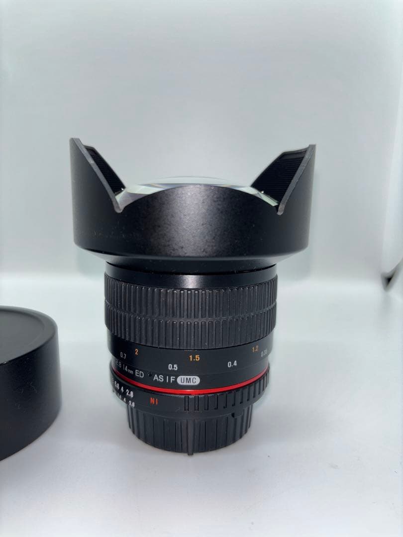 サムヤン 14mm F2.8 ED AS IF と角型フィルターホルダーセット
