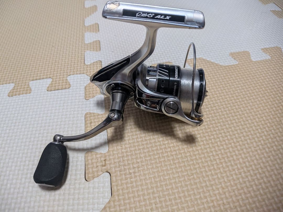 Abu Garcia REVO ALX 2000SH スピニングリール