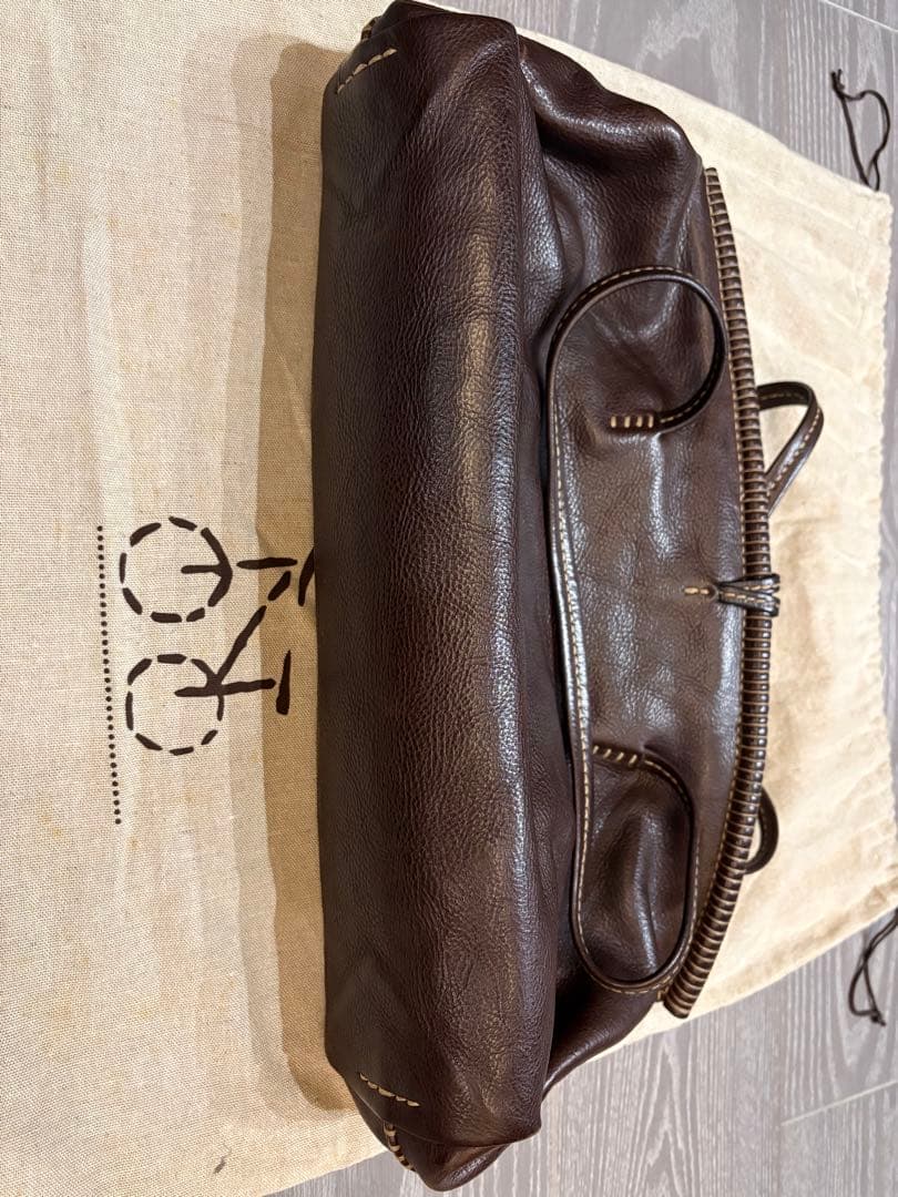 HENRY ダークブラウン レザーショルダーバッグ