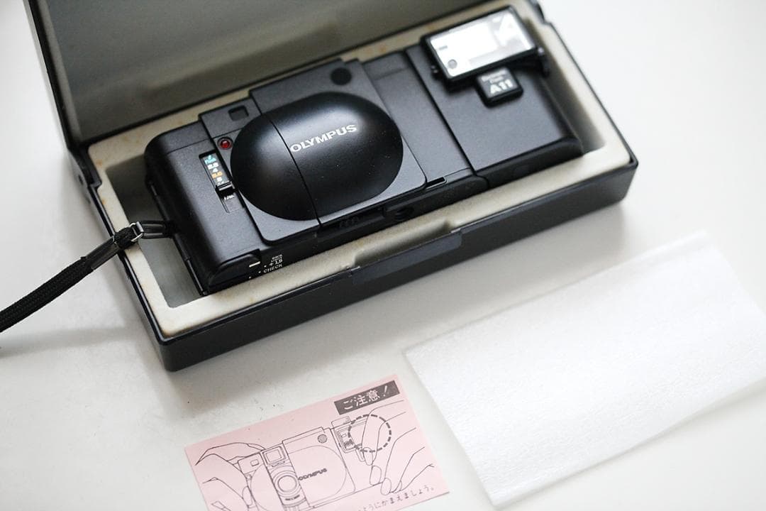 Olympus XA フィルムカメラ Q623