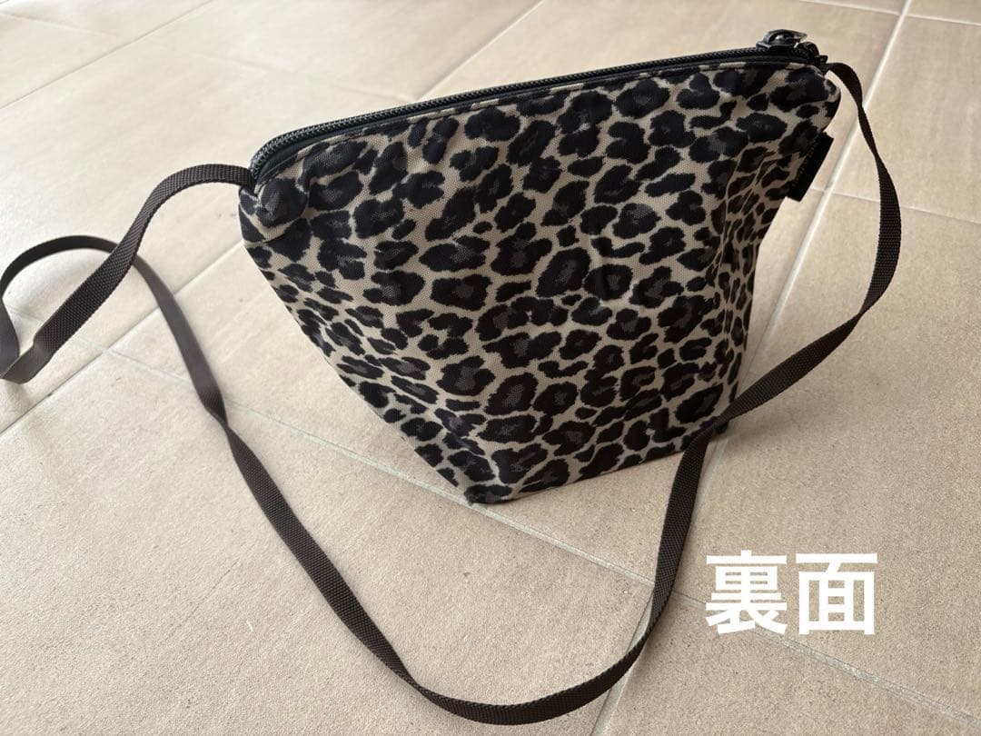 エルベシャプリエ 2885F ナイロン舟型ショルダーバッグS パンサーブラン