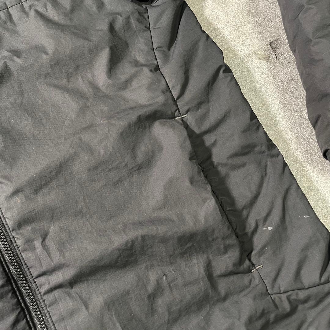 き*ん様 Patagonia マイクロパフフーディー 黒 ブラック ナイロンジャ