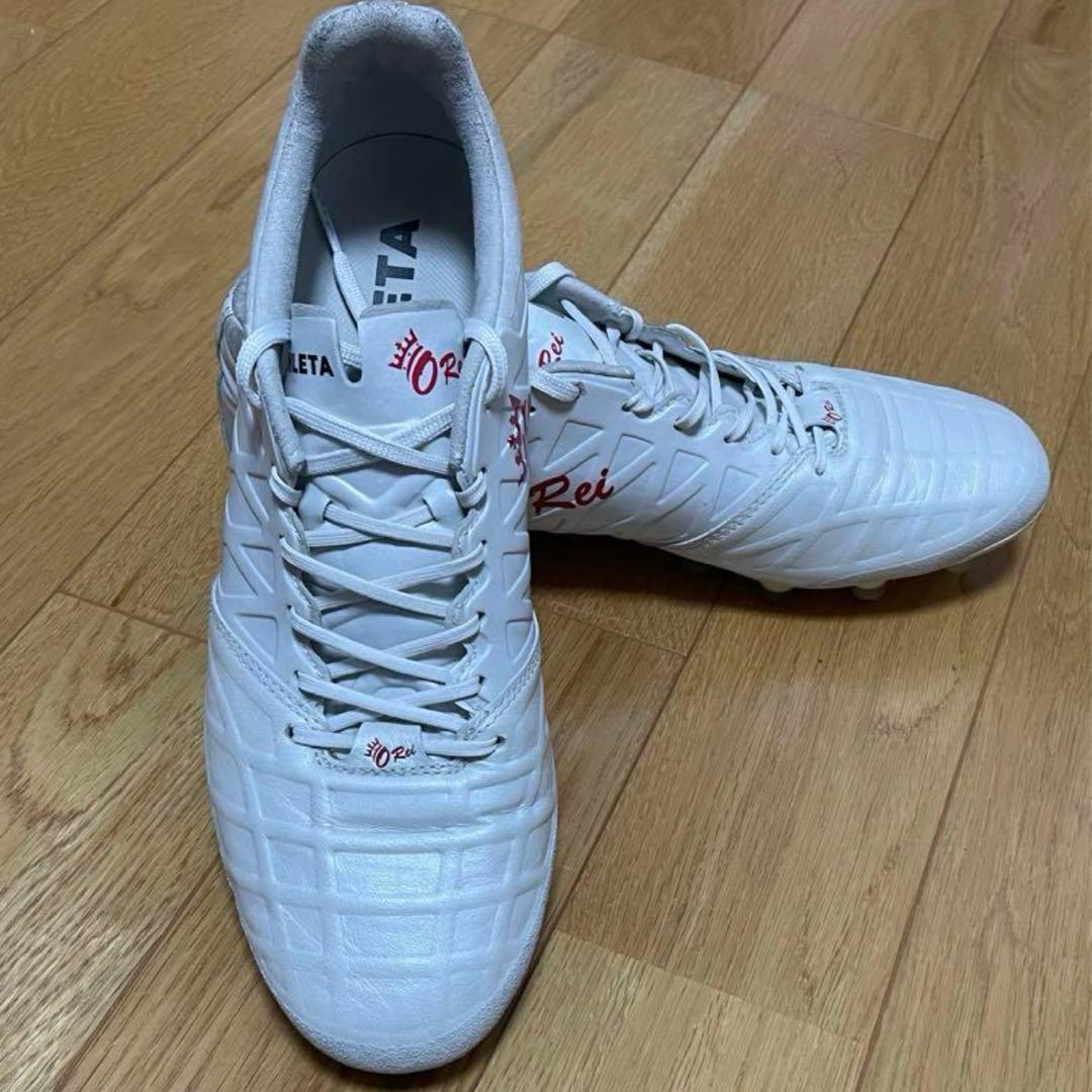セール中！アスレタ　サッカースパイク 26.5cm¥11,800→¥8,800