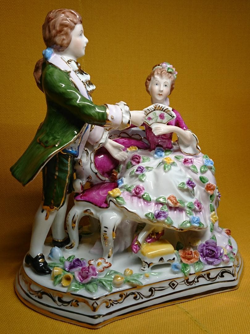 【美品】西洋美術　マイセン　貴婦人　置物　インテリア　工芸品　美術品　A3257