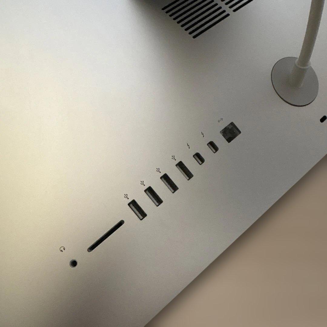 B*2様 Apple iMac Retina 4K,21.5-inch,Late