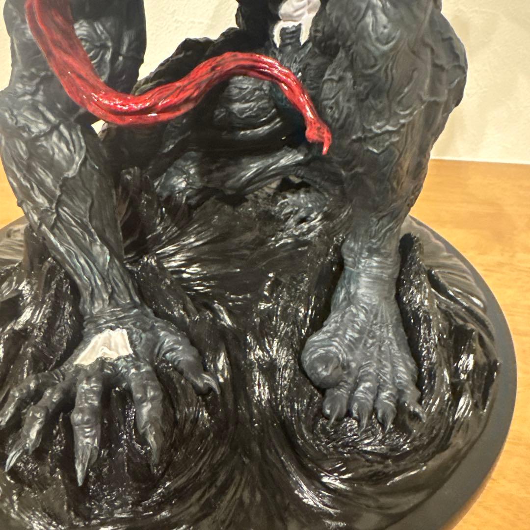 ソフビナル　ヴェノム