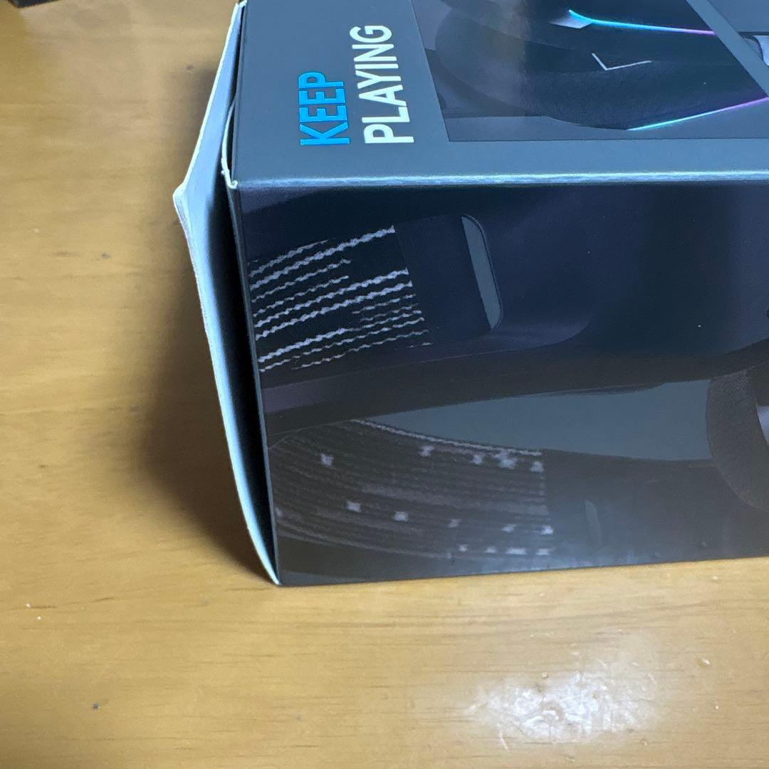 ロジクール　G733 ワイヤレスゲーミングヘッドセット