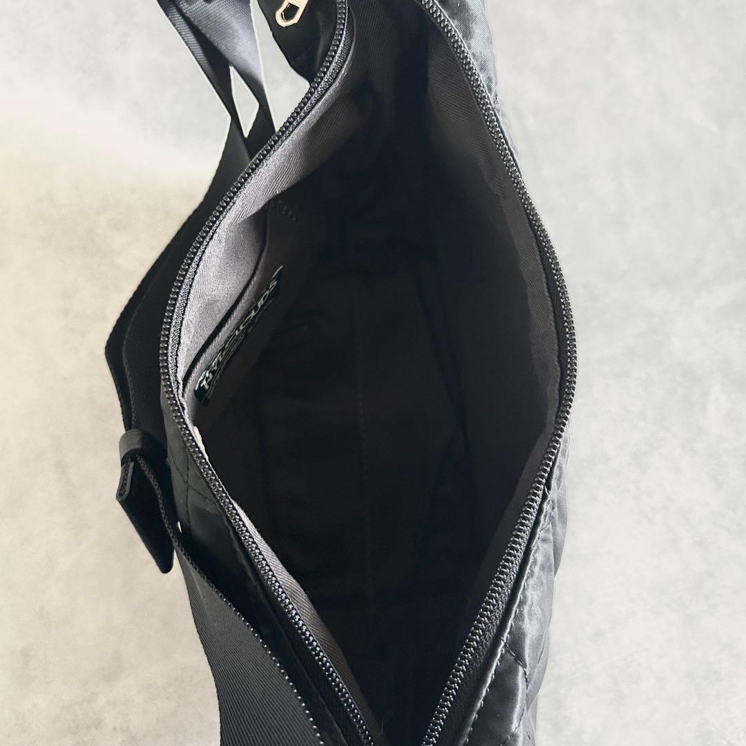 完売品ラシットキルティングショルダーバッグブラック