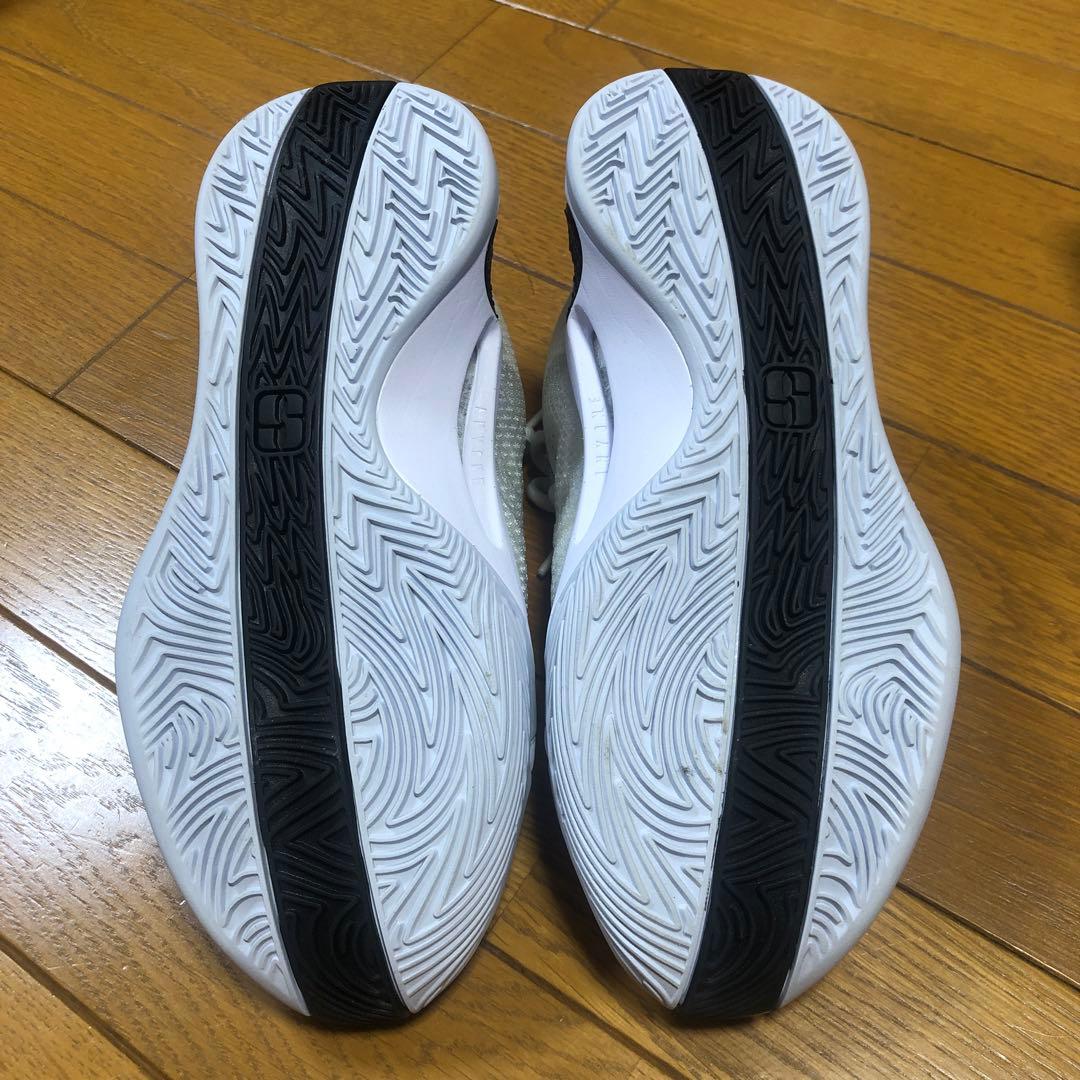 値引き　NIKE バッシュ　サブリナ　24センチ