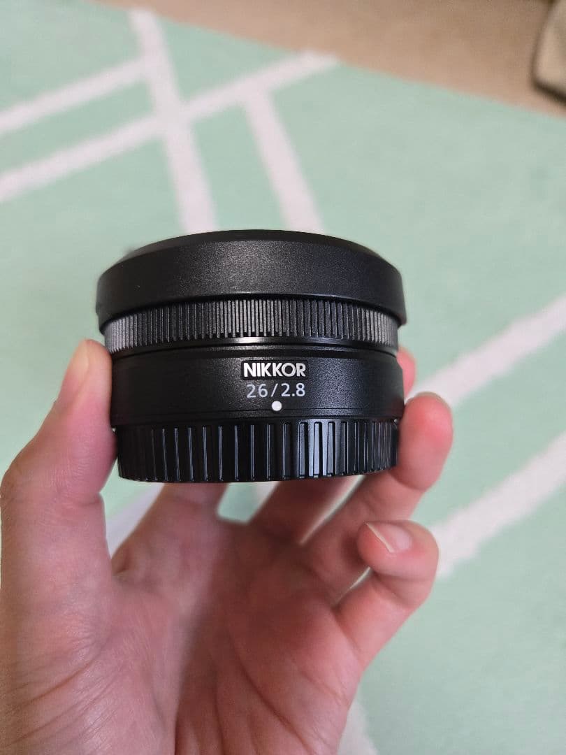 NIKKOR Z 26mm f/2.8 単焦点レンズ フード、元箱、説明書付き