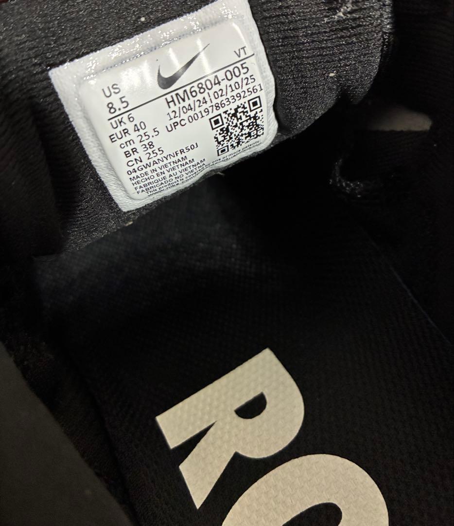 NIKE VOMERO18 W ボメロ18 ウィメンズ　新品