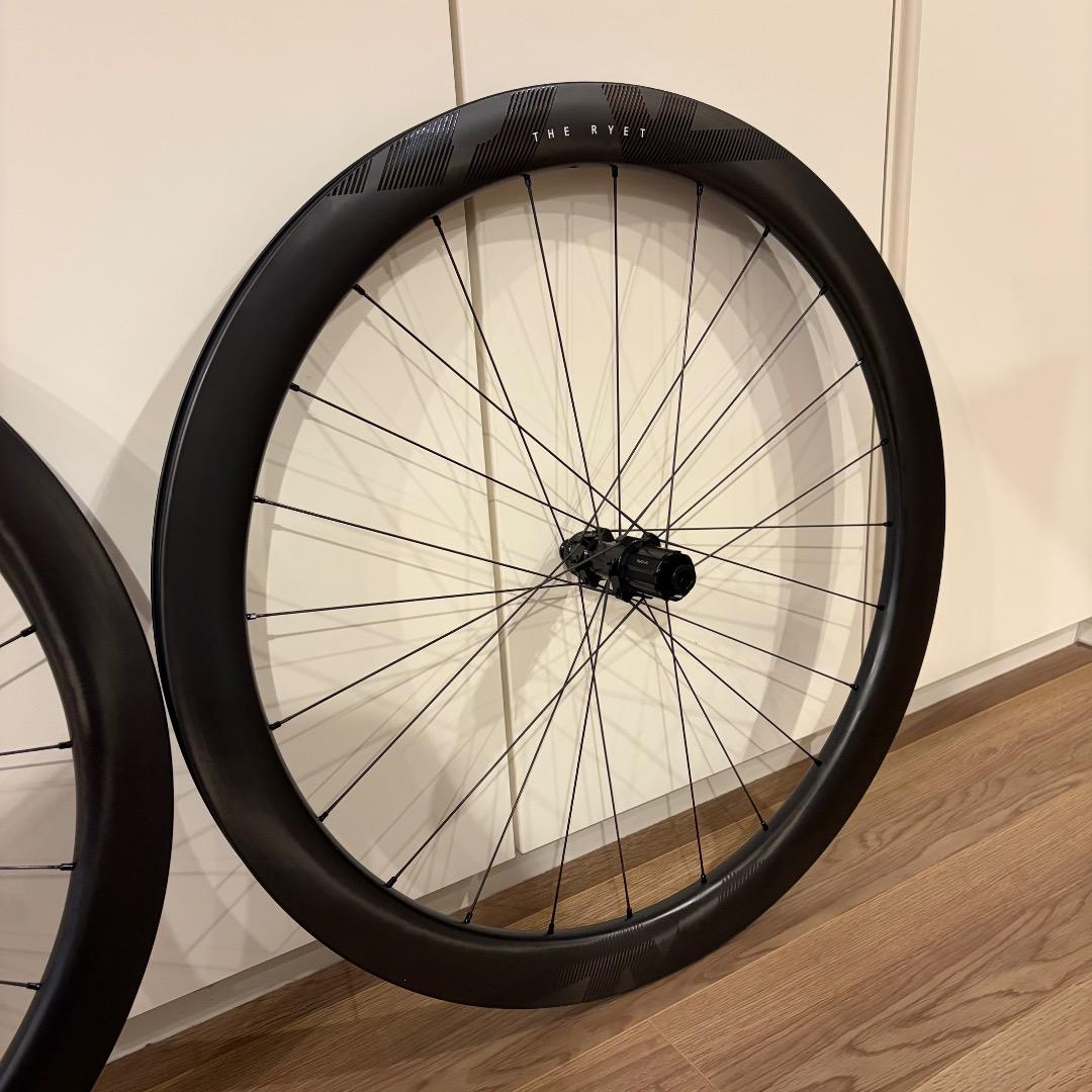 RYET ディスクブレーキ用 700C カーボンホイール　50mmハイト