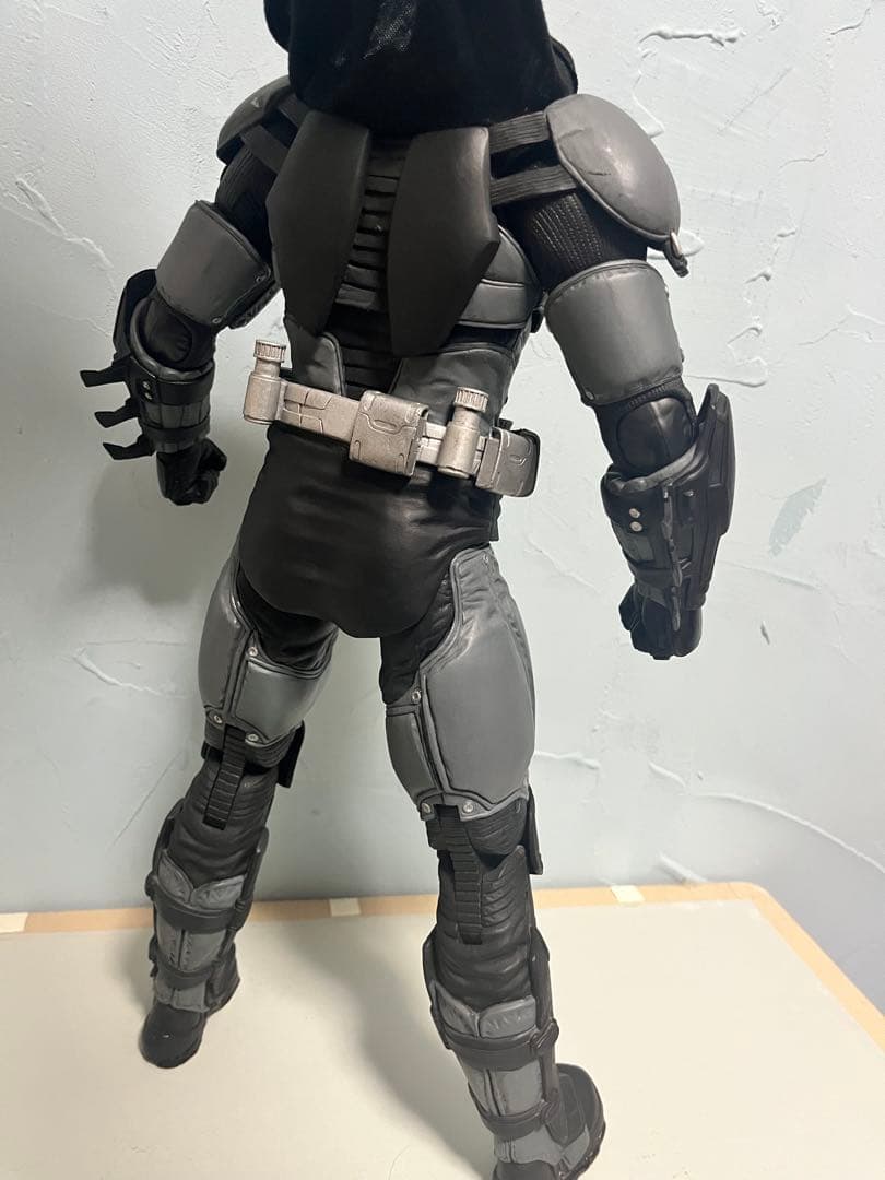 NECA ネカ 1/4 BATMAN バットマン アーカム・ビギンズ　フィギュア