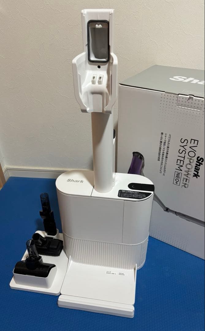 Shark LC351JWH ミスティックホワイト シャーク