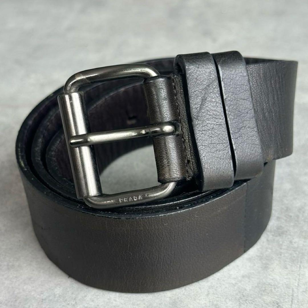 PRADA ロゴ　ナッパレザーベルト