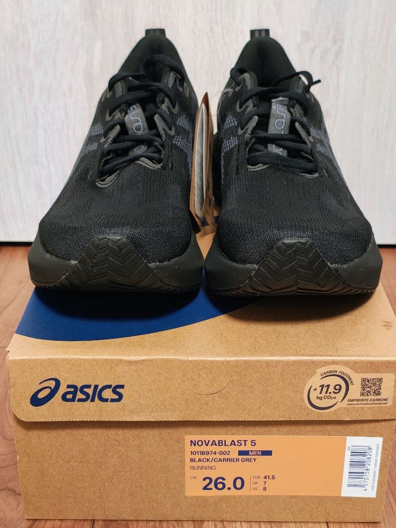 【新品未使用】ASICS NOVABLAST5 26.0cm