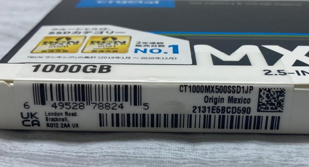 ほぼ新品 Crucial MX500 1TB 内蔵SSD 使用時間0時間！
