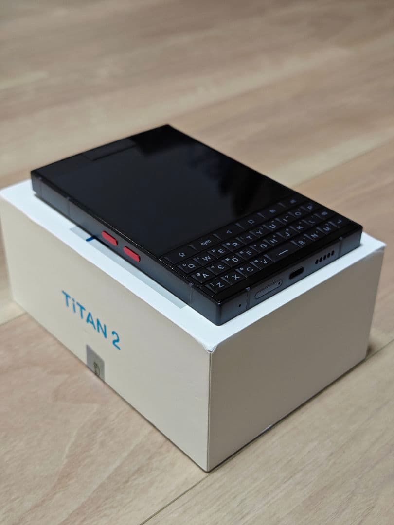 【美品】Unihertz Titan Slim SIMフリー　本体