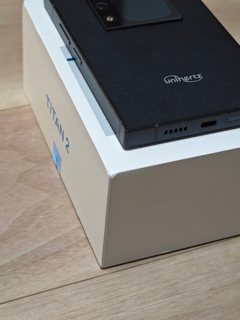 【美品】Unihertz Titan Slim SIMフリー　本体